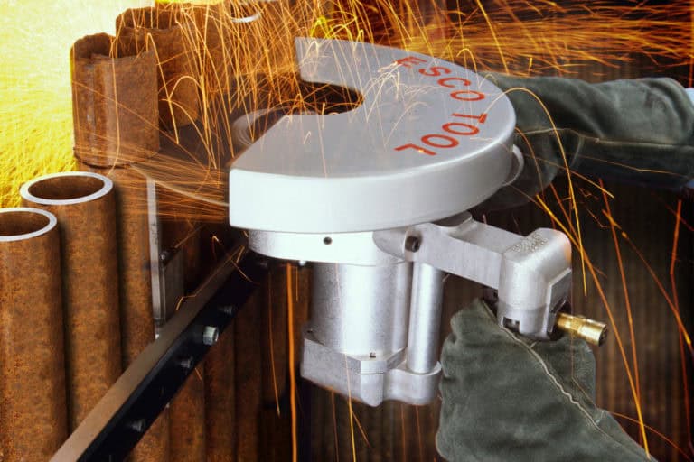 Pipe Saw Air-powered saw cut boiler panels, tube, pipe, tanks, sheets and cylindrical structures